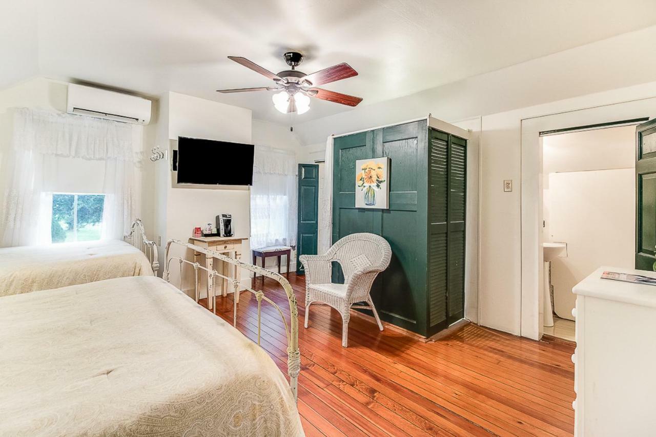 T'Frere'S Bed & Breakfast Lafayette Εξωτερικό φωτογραφία