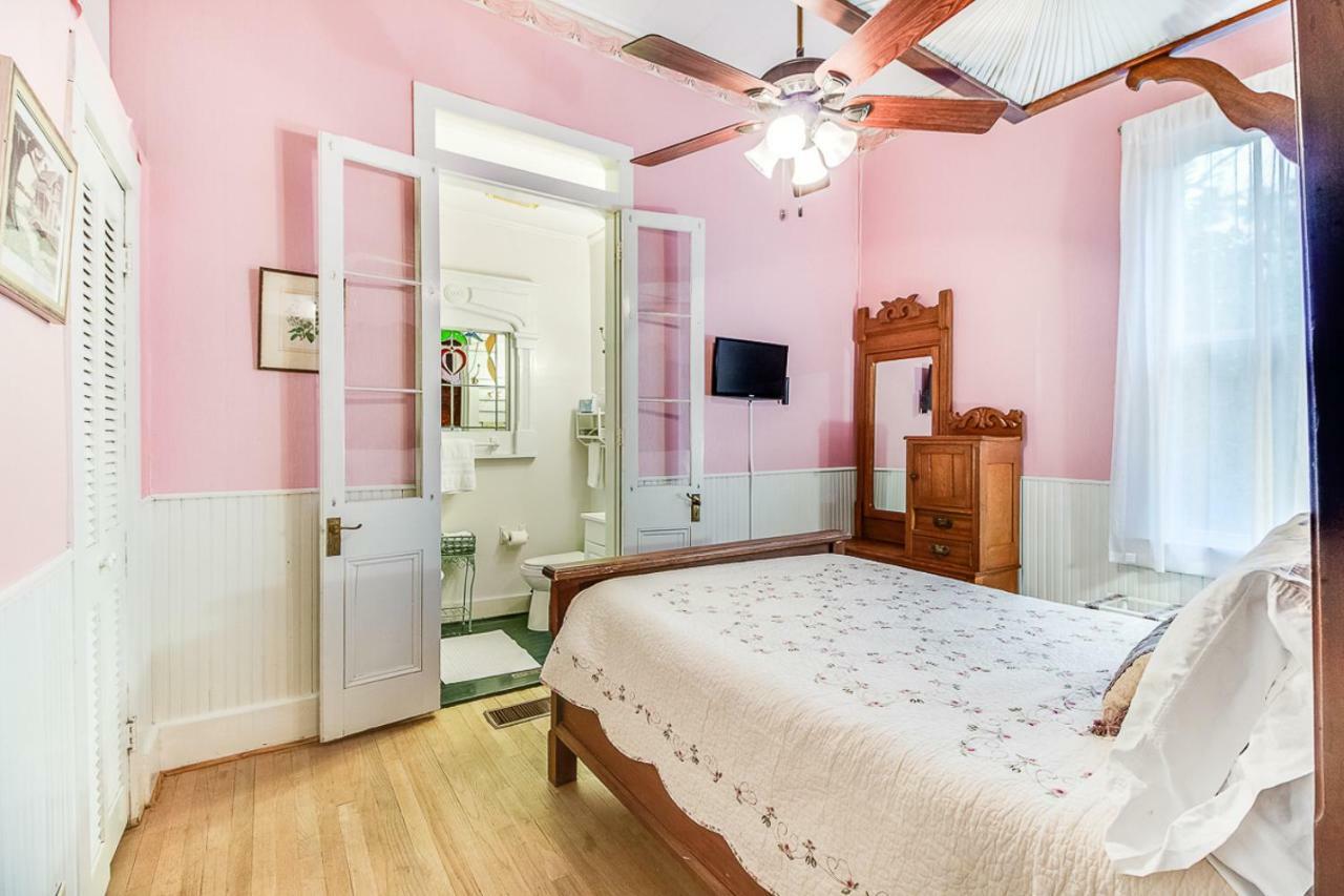 T'Frere'S Bed & Breakfast Lafayette Εξωτερικό φωτογραφία